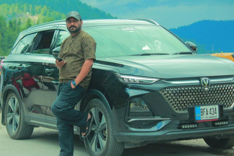 Ali with travel Murre Tour